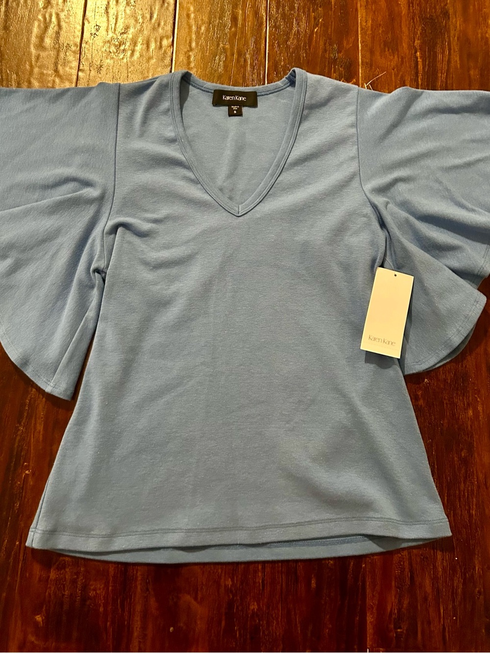 NWT Karen Kane Boardwalk Flutter Sleeve V-Neck Top - Dusty Blue - Small